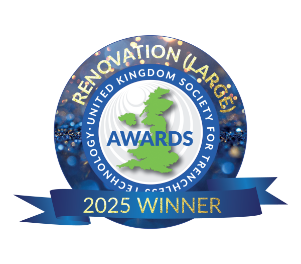 Ren-Large-Winner-UKSTT-Awards-2025-07